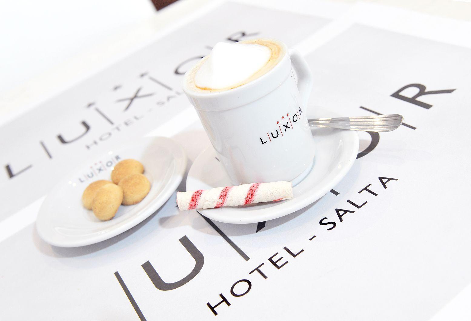 Luxor Hotel & Spa Salta Bagian luar foto